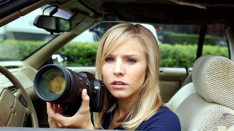 Veronica Mars: A Noir-Tinged Teen Drama That Will Leave You Craving More Mysteries!